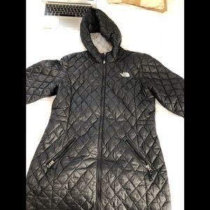 Girls north face winter jacket